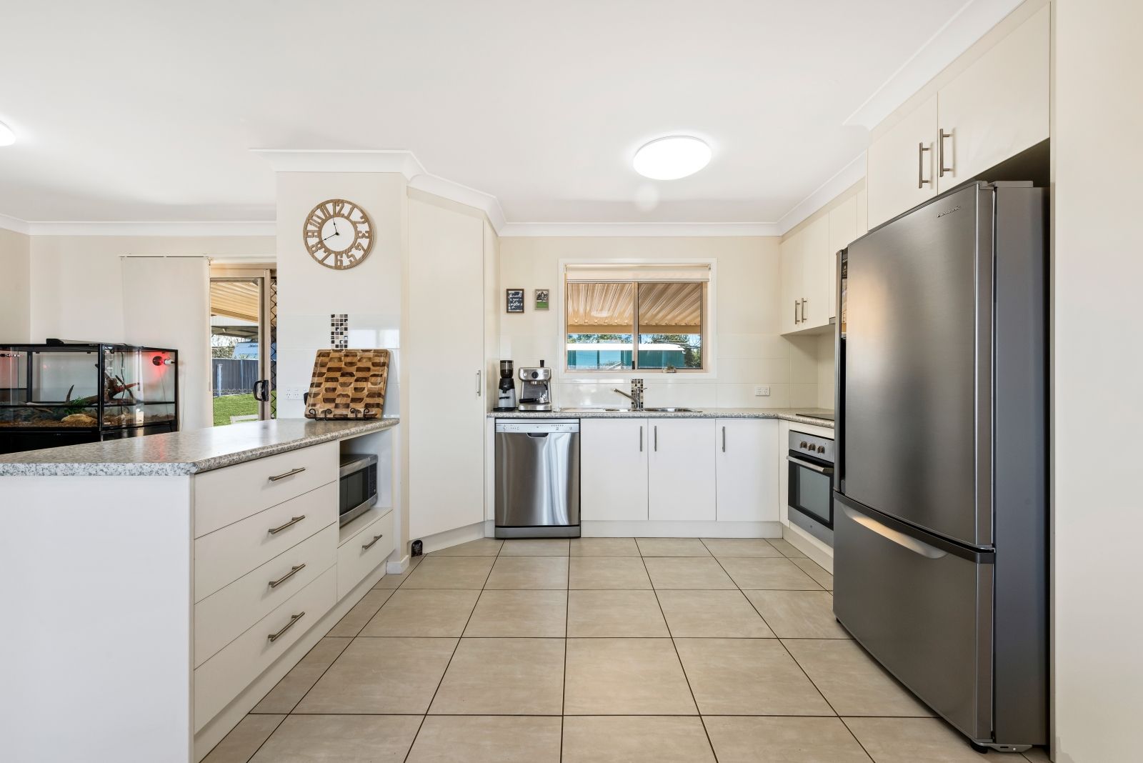 5 Bunkers Hill School Road, Westbrook QLD 4350, Image 0