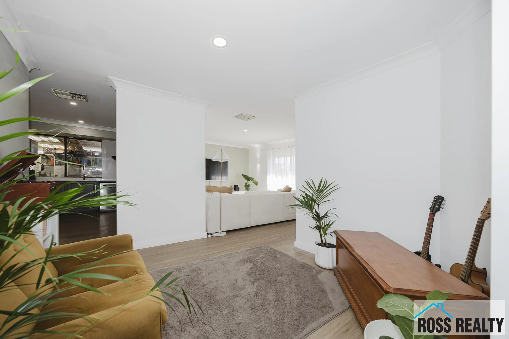 Additional image 9 of 6 Parkway Trail, Ballajura WA 6066