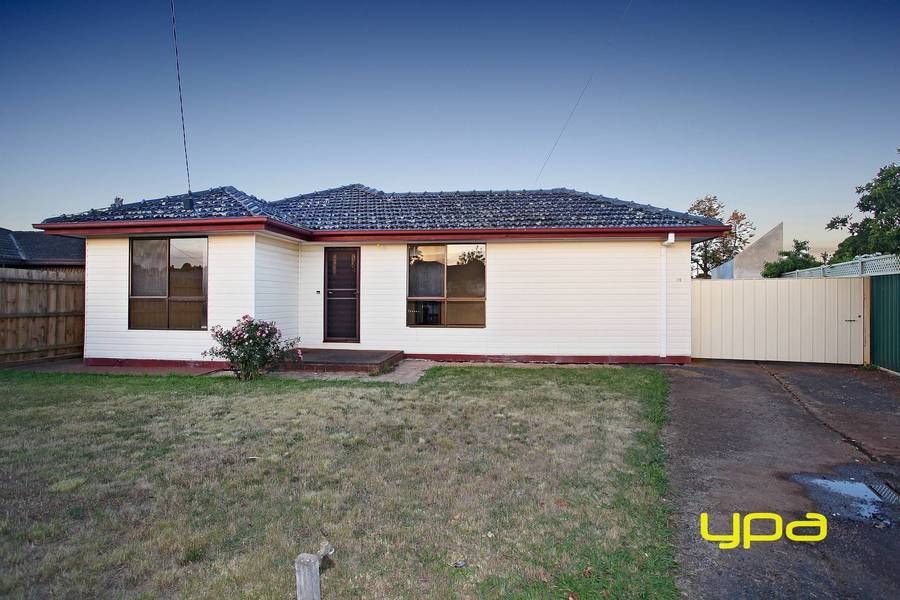 24 Socrates Way, ROCKBANK VIC 3335, Image 0