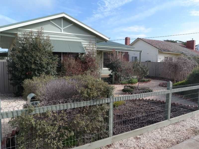 14 Hopetoun Street, Rochester VIC 3561, Image 1