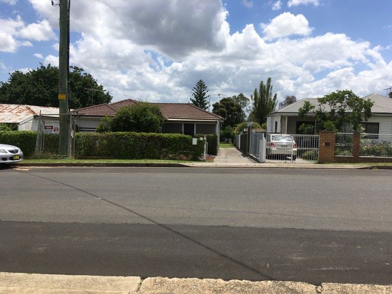 6 bedrooms House in 16 charles street BLACKTOWN NSW, 2148