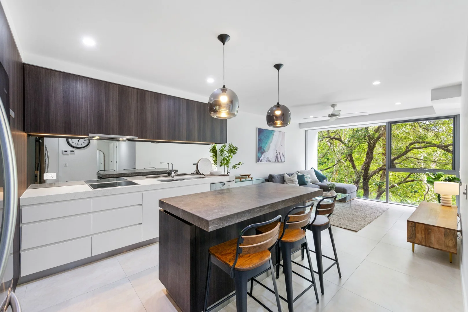 304/30 Brighton Parade, Southport QLD 4215