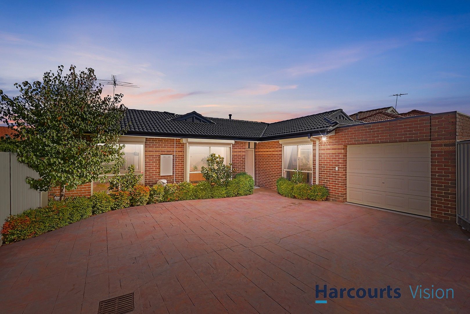 2/49 Quinn Grove, Keilor East VIC 3033, Image 0