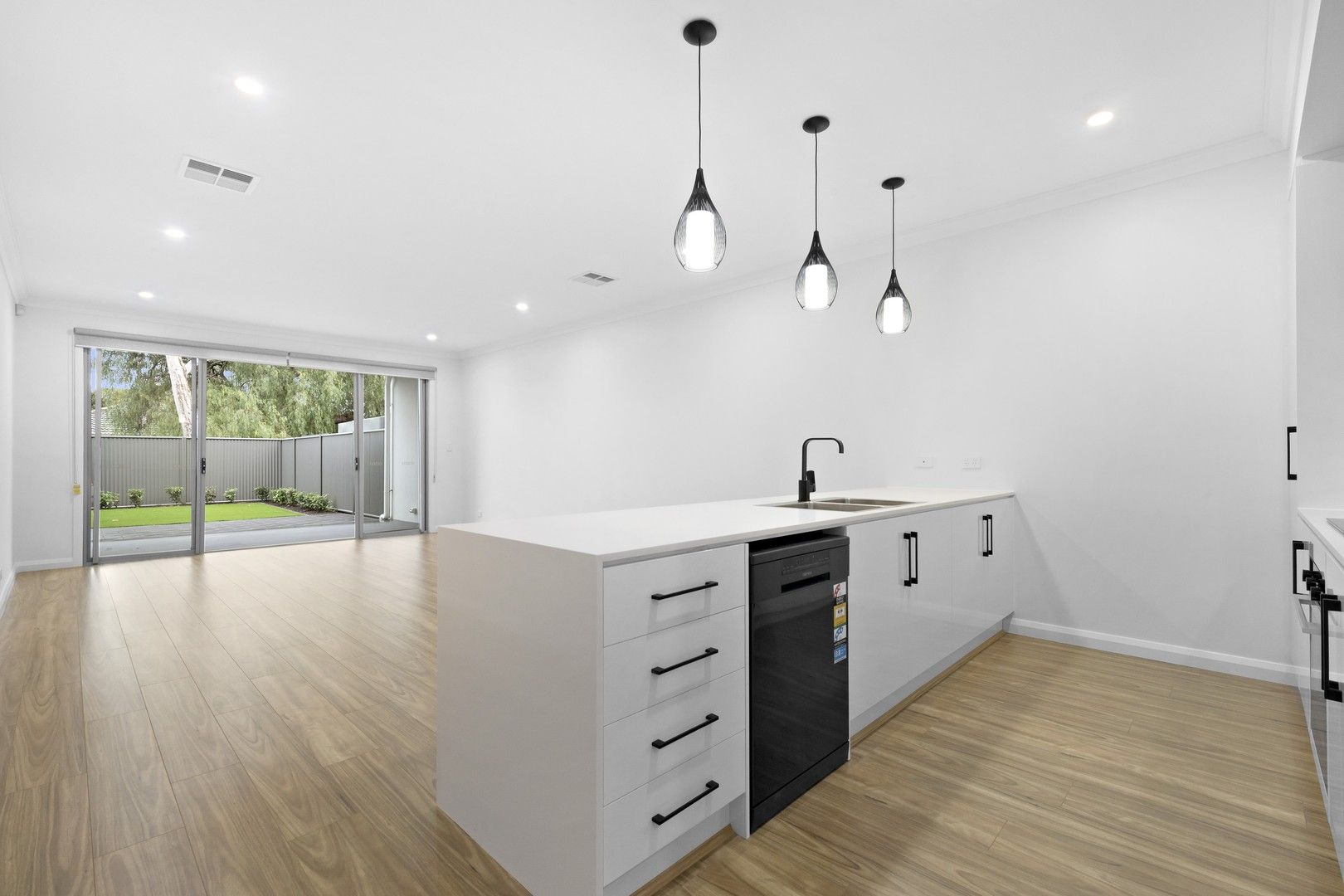 3 bedrooms Townhouse in 5/55 Myer Road STURT SA, 5047