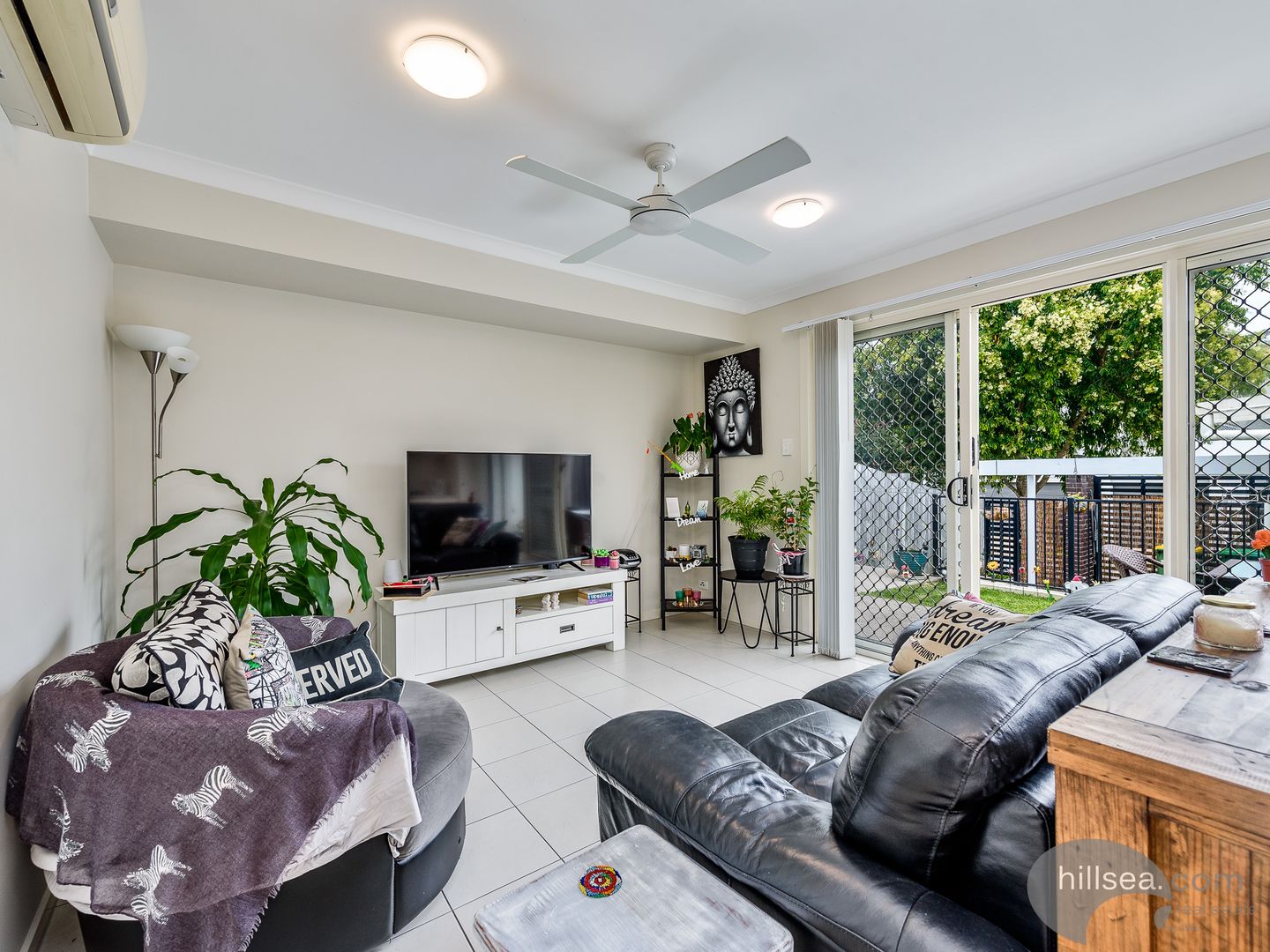 1/4 Maranoa Street, Coomera QLD 4209, Image 2