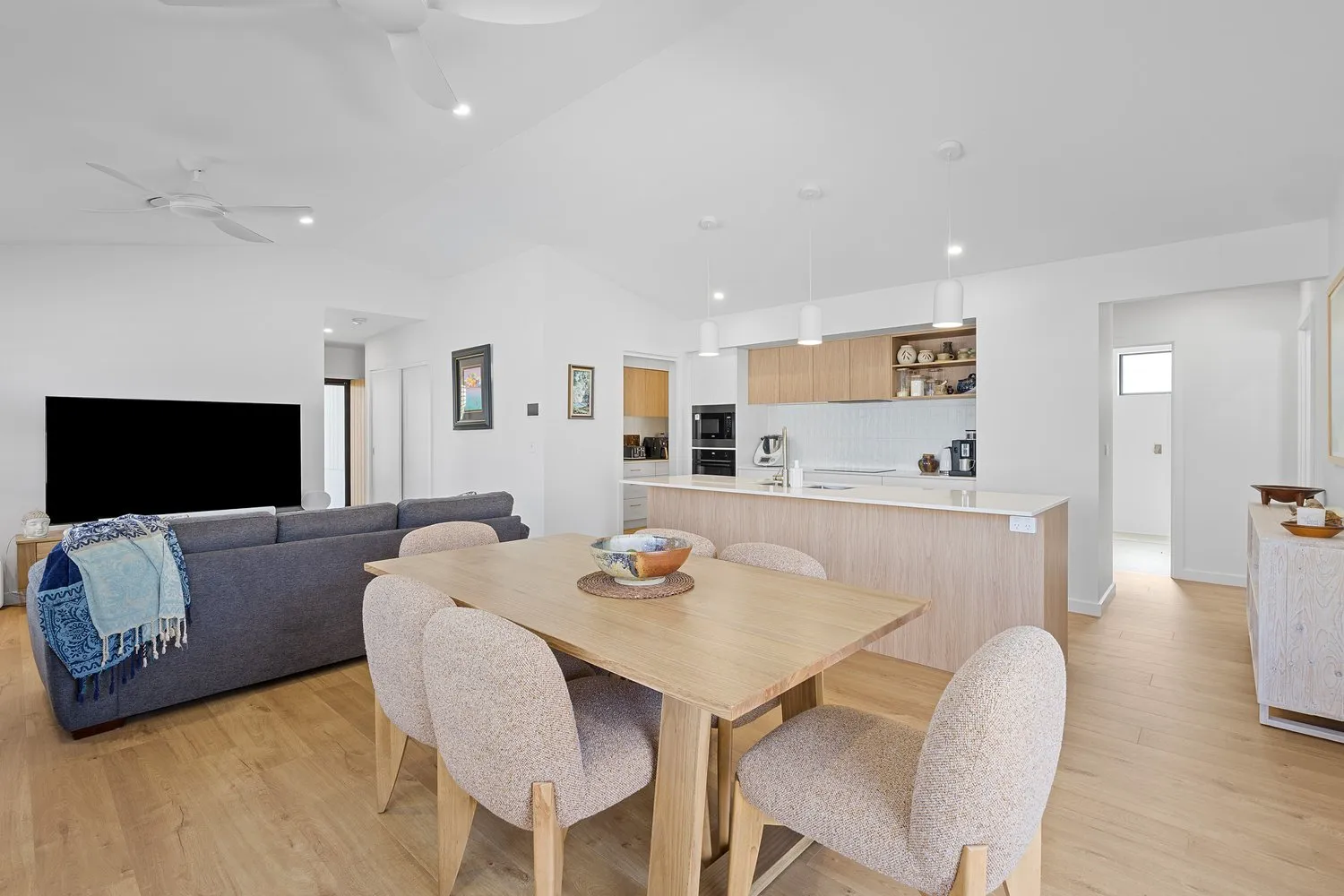 House in Newcastle, Fullerton Cove - View 3