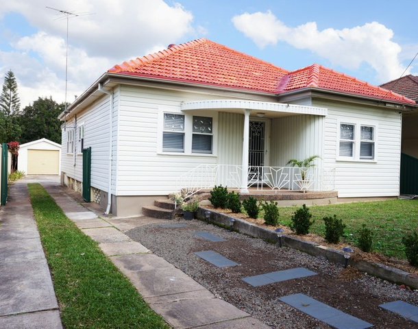 7 Mitcham Road, Bankstown NSW 2200