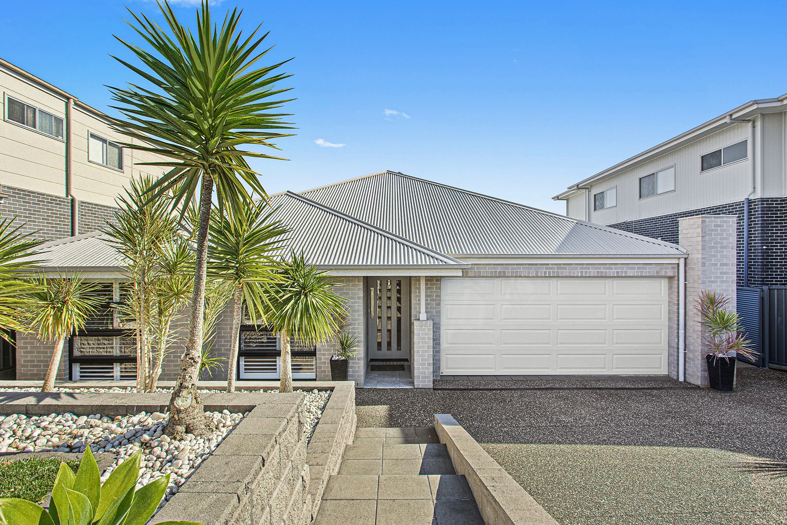 42 Elizabeth Circuit, Flinders NSW 2529, Image 1