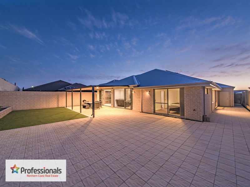 22 Barquentine Ave, Jindalee WA 6036, Image 1