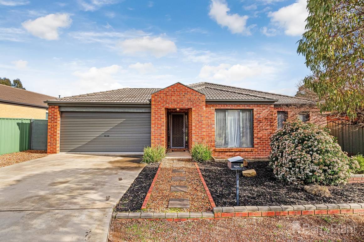 Picture of 8 Arrawali Avenue, ASCOT VIC 3551