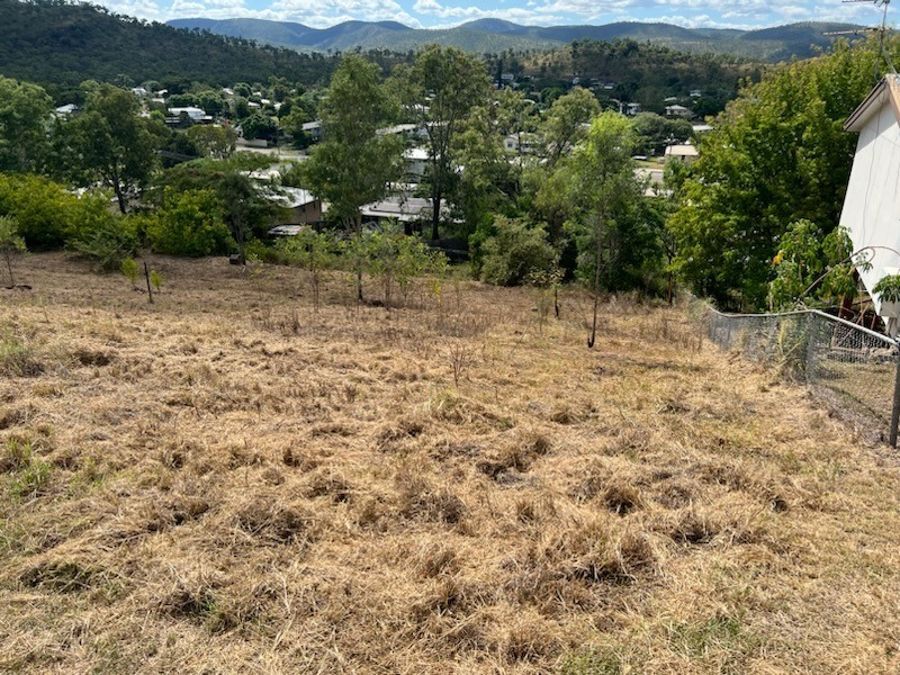 5 Ruff Court Collinsville QLD 4804 Domain