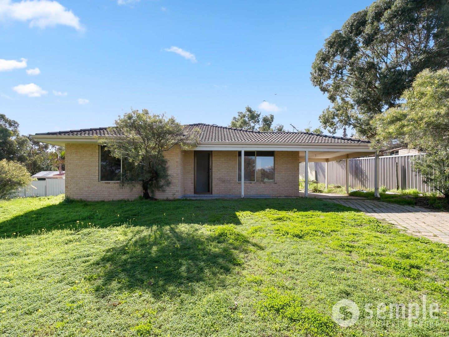 3 bedrooms House in 5 Wood Court LEDA WA, 6170