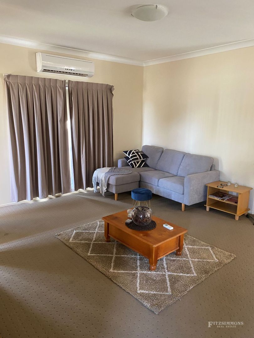 4/11 Patrick Street, Dalby QLD 4405, Image 2