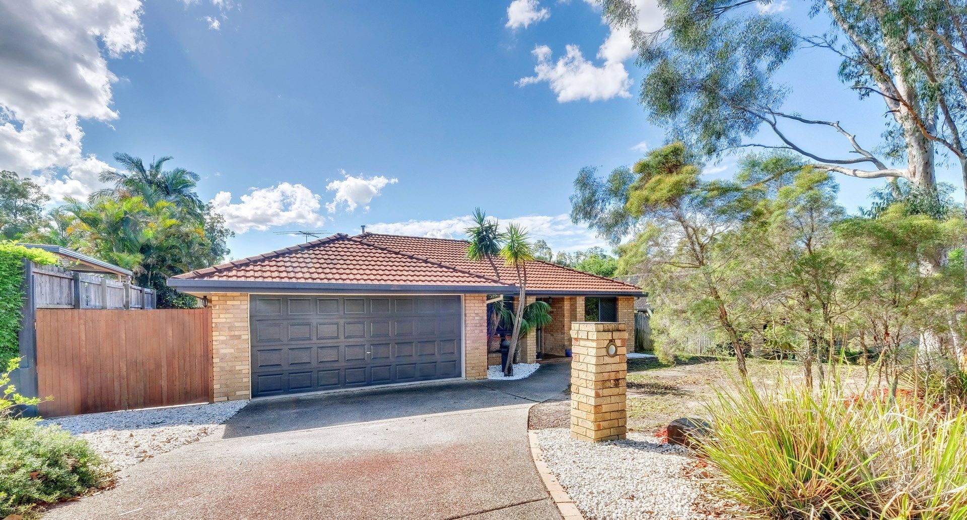 23 Jubilee Avenue, Forest Lake QLD 4078, Image 0