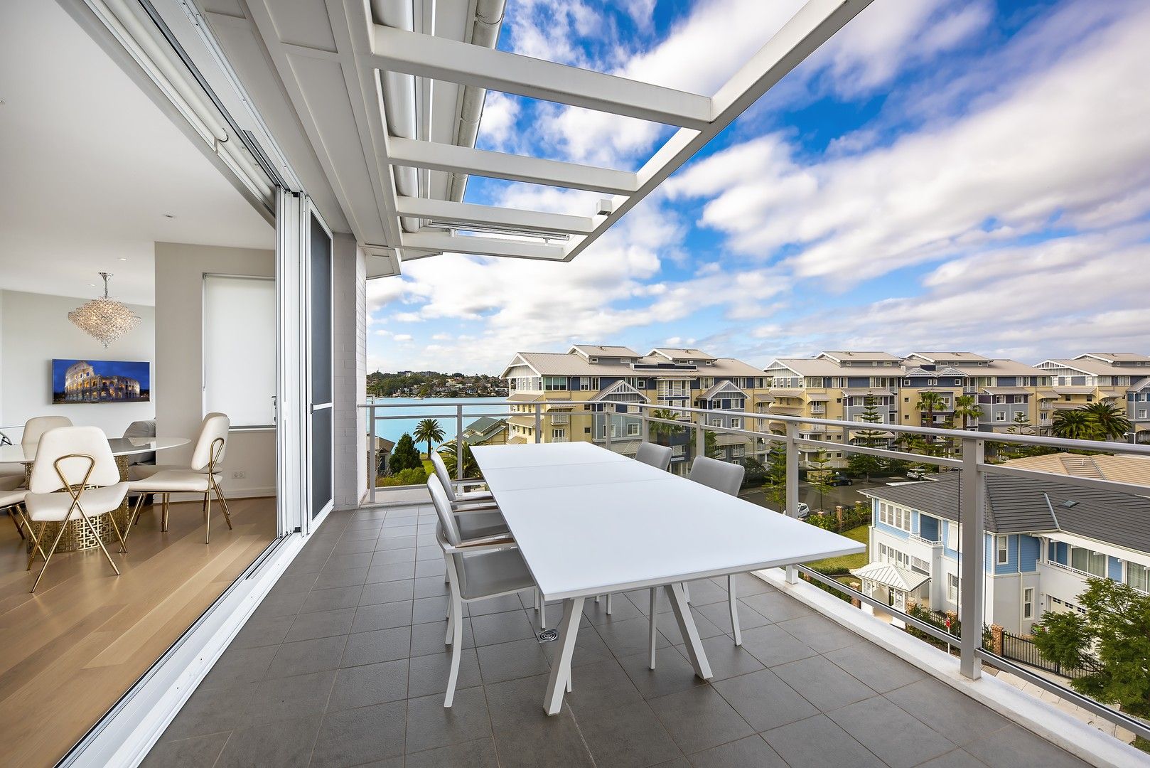 3 bedrooms Apartment / Unit / Flat in 505/28 Peninsula Drive BREAKFAST POINT NSW, 2137