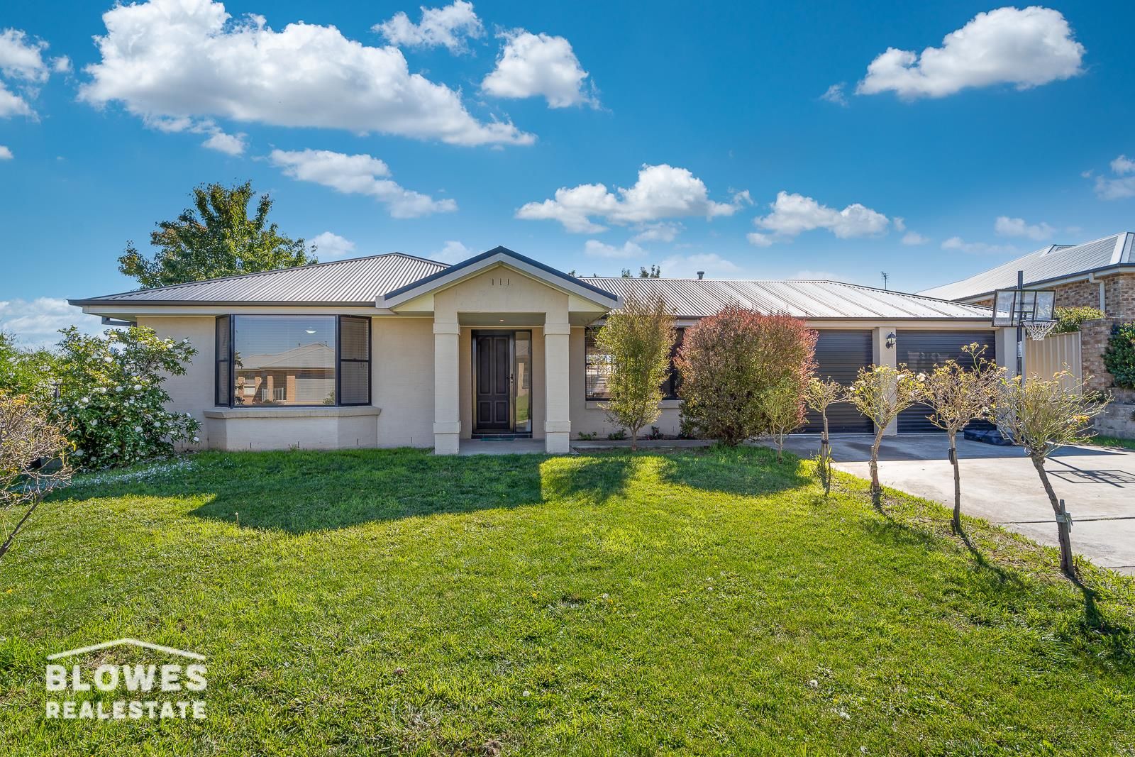 4 bedrooms House in 19 Speet Place ORANGE NSW, 2800