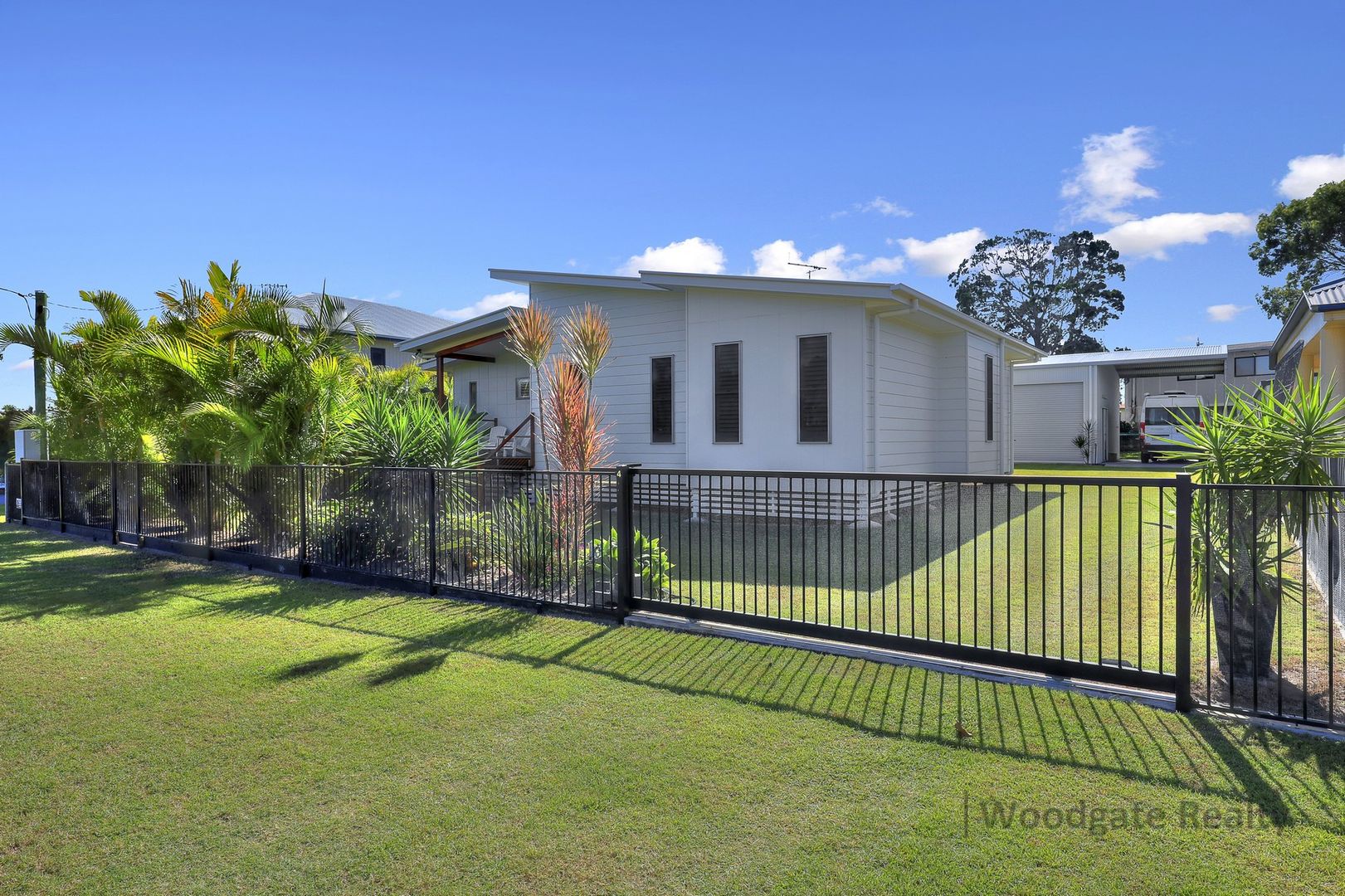 4 Emperor St, Woodgate QLD 4660, Image 2