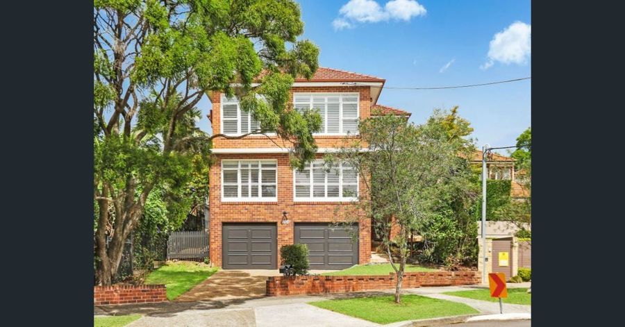 3 bedrooms Townhouse in 2/45 Earle Street CREMORNE NSW, 2090
