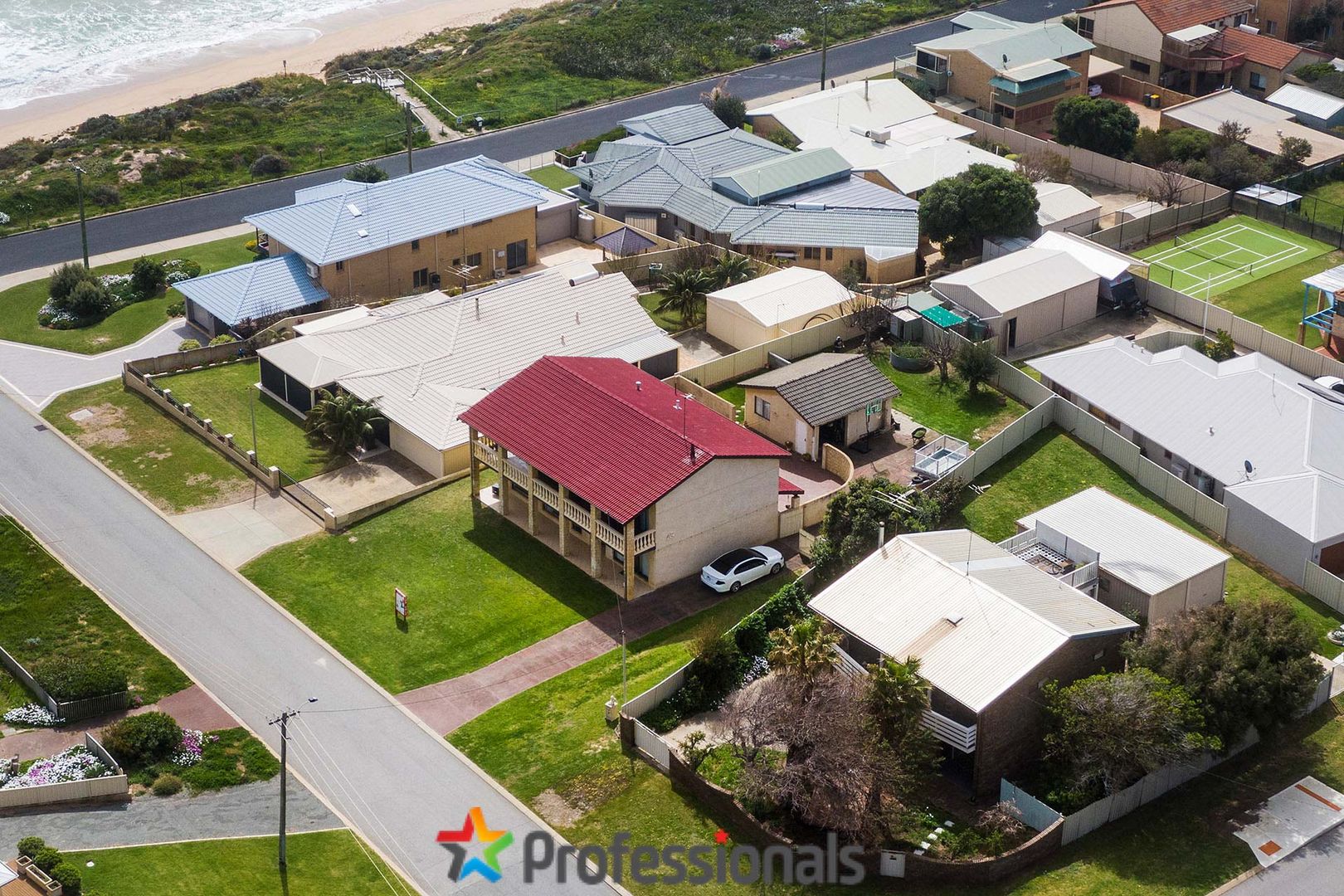 4 Rowena Street, Falcon WA 6210, Image 2