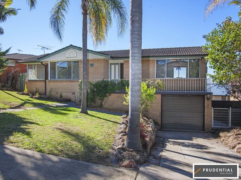 19 Augusta Street, Casula NSW 2170, Image 0