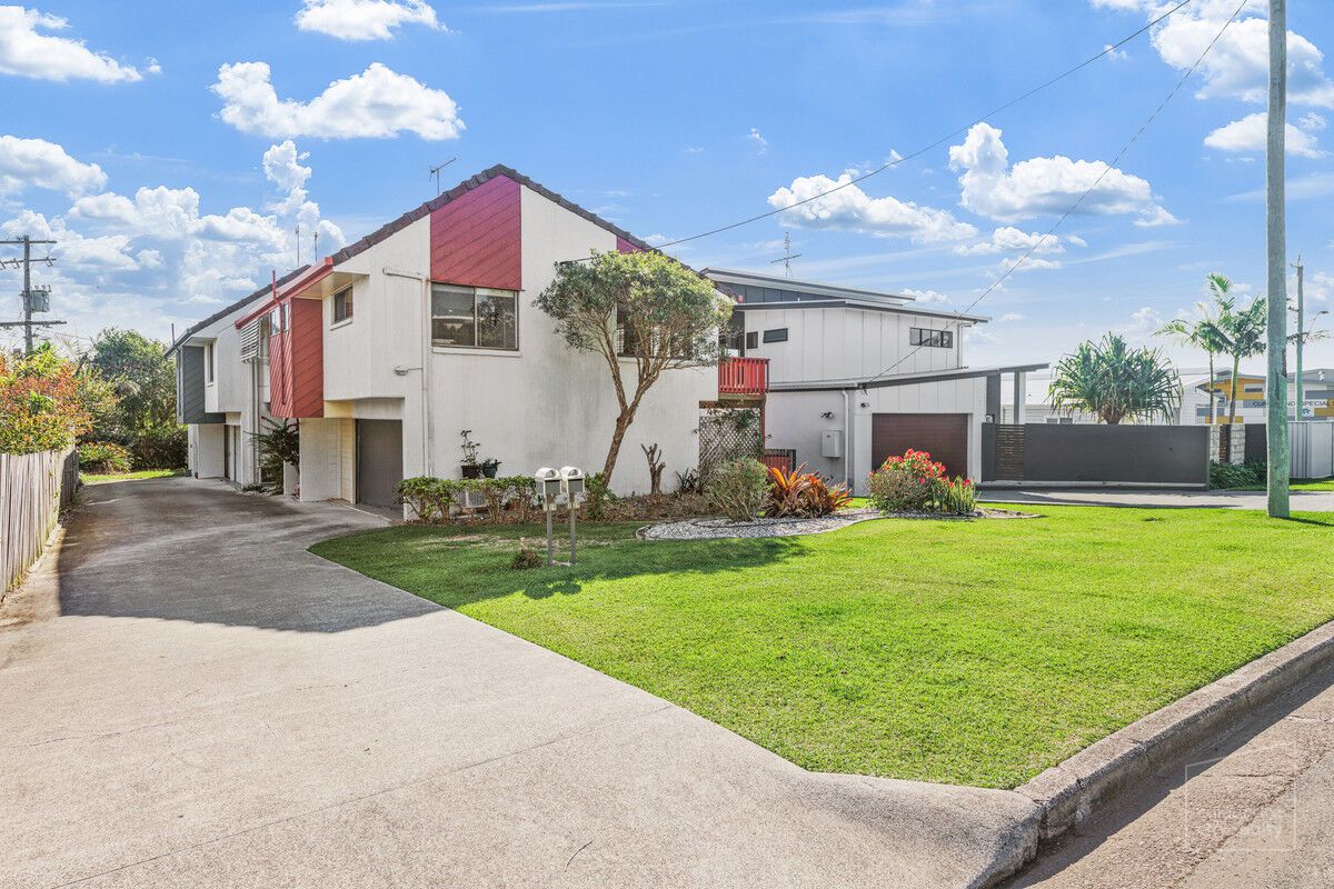 3 bedrooms House in 1/29 Ann Street DICKY BEACH QLD, 4551