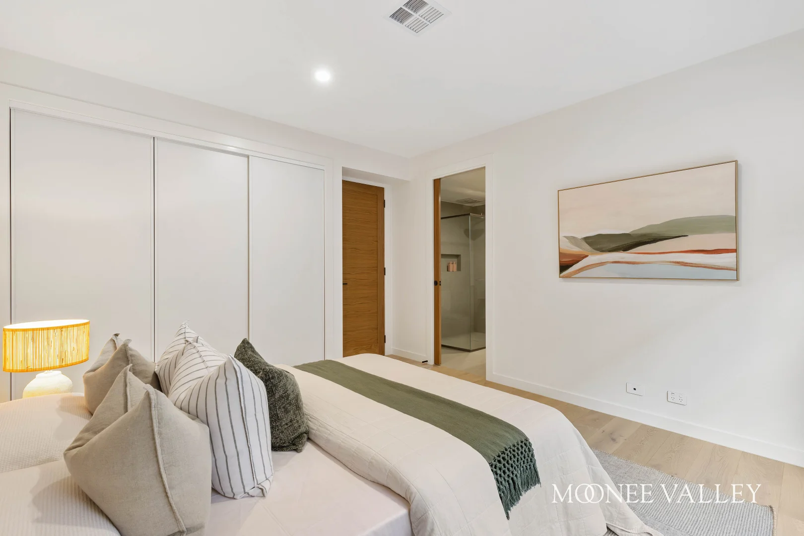 Additional image 17 of 10 Riverside Avenue, Avondale Heights VIC 3034