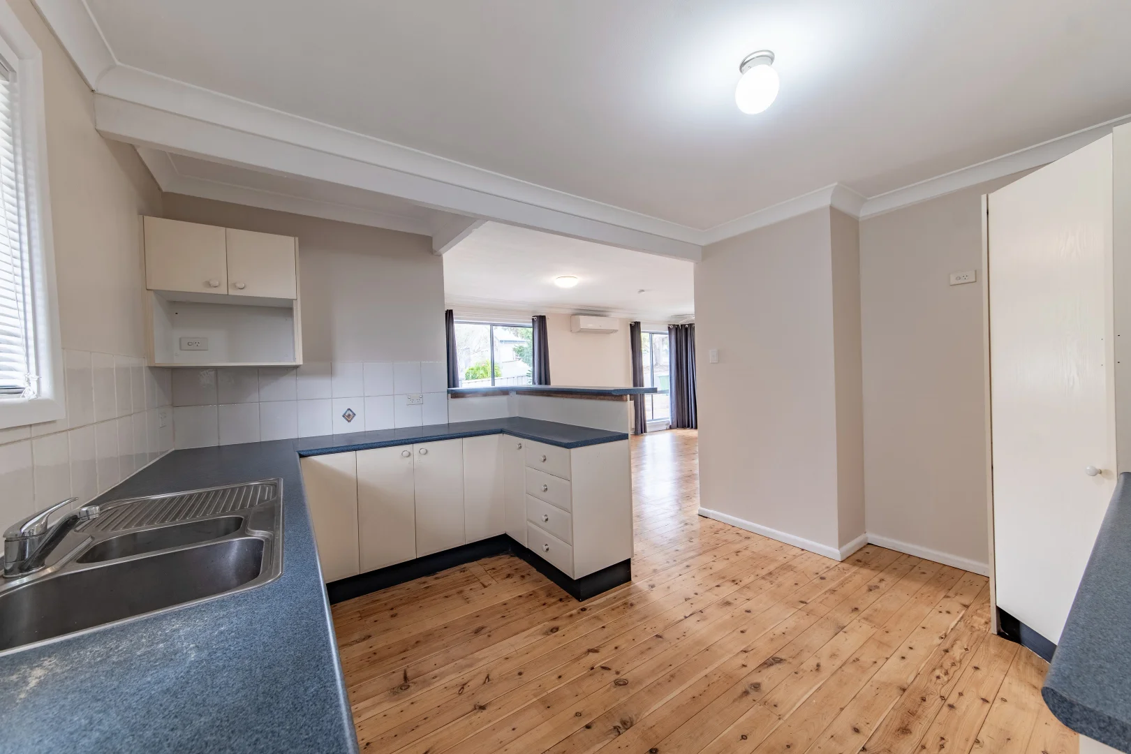 Additional image 5 of 164 Wallarah Road, Gorokan NSW 2263