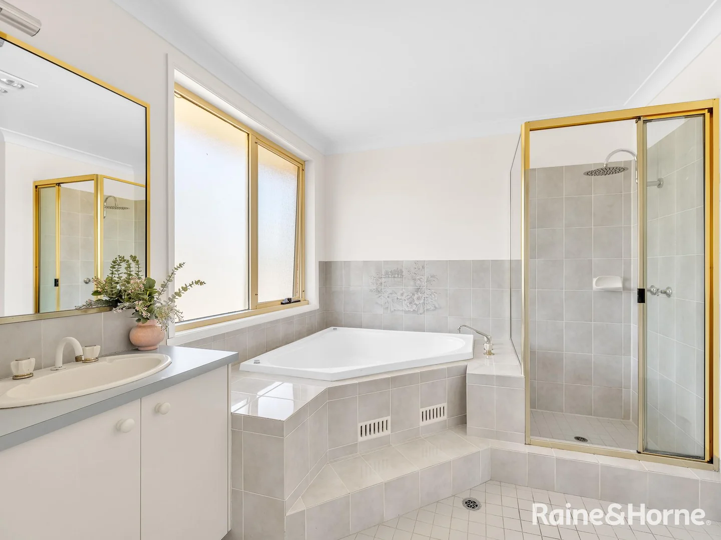 Additional image 20 of 2002 Lagoon Road, The Lagoon NSW 2795