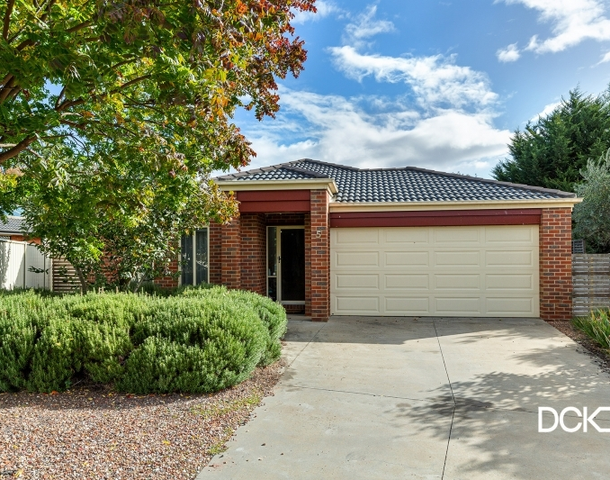 5 Howe Court, Epsom VIC 3551