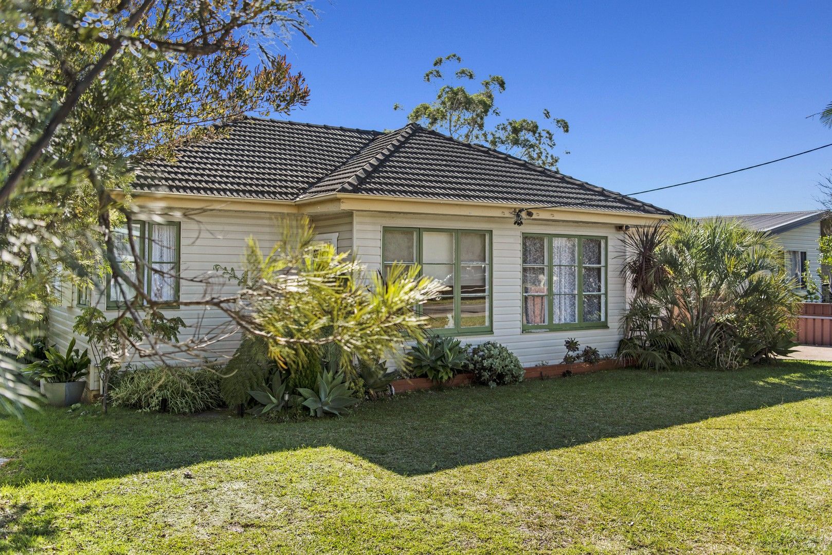 5 Lyons Road, Sussex Inlet NSW 2540 Domain