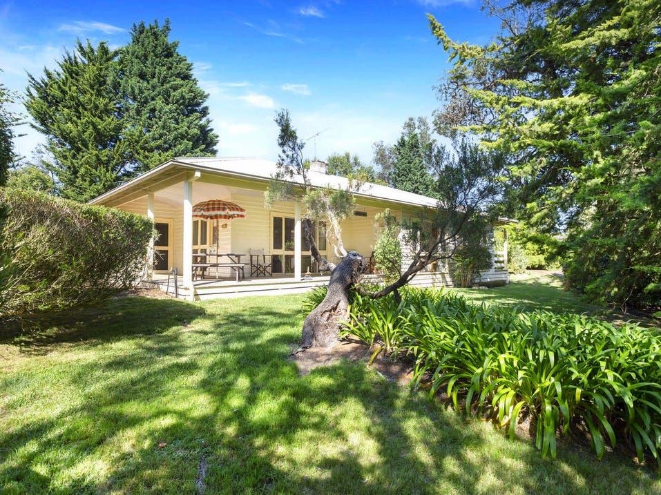 4 bedrooms House in 2 Reserve Road SOMERS VIC, 3927