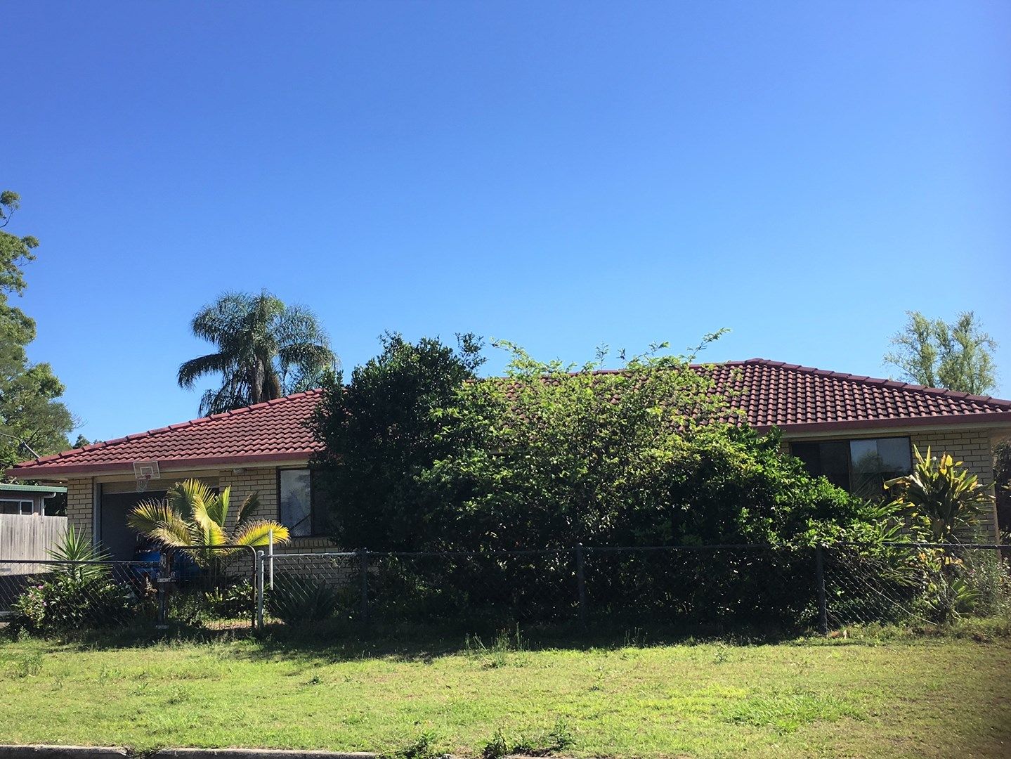 8 Paget Street, Mooloolah Valley Property History & Address Research