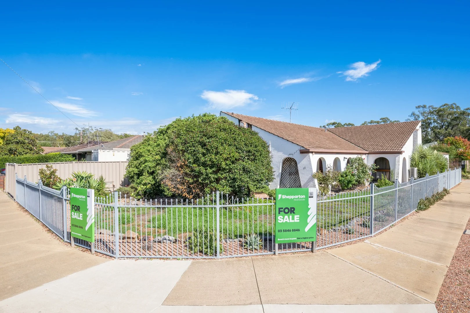 Primary image of 10 Alexander Parade, Shepparton VIC 3630