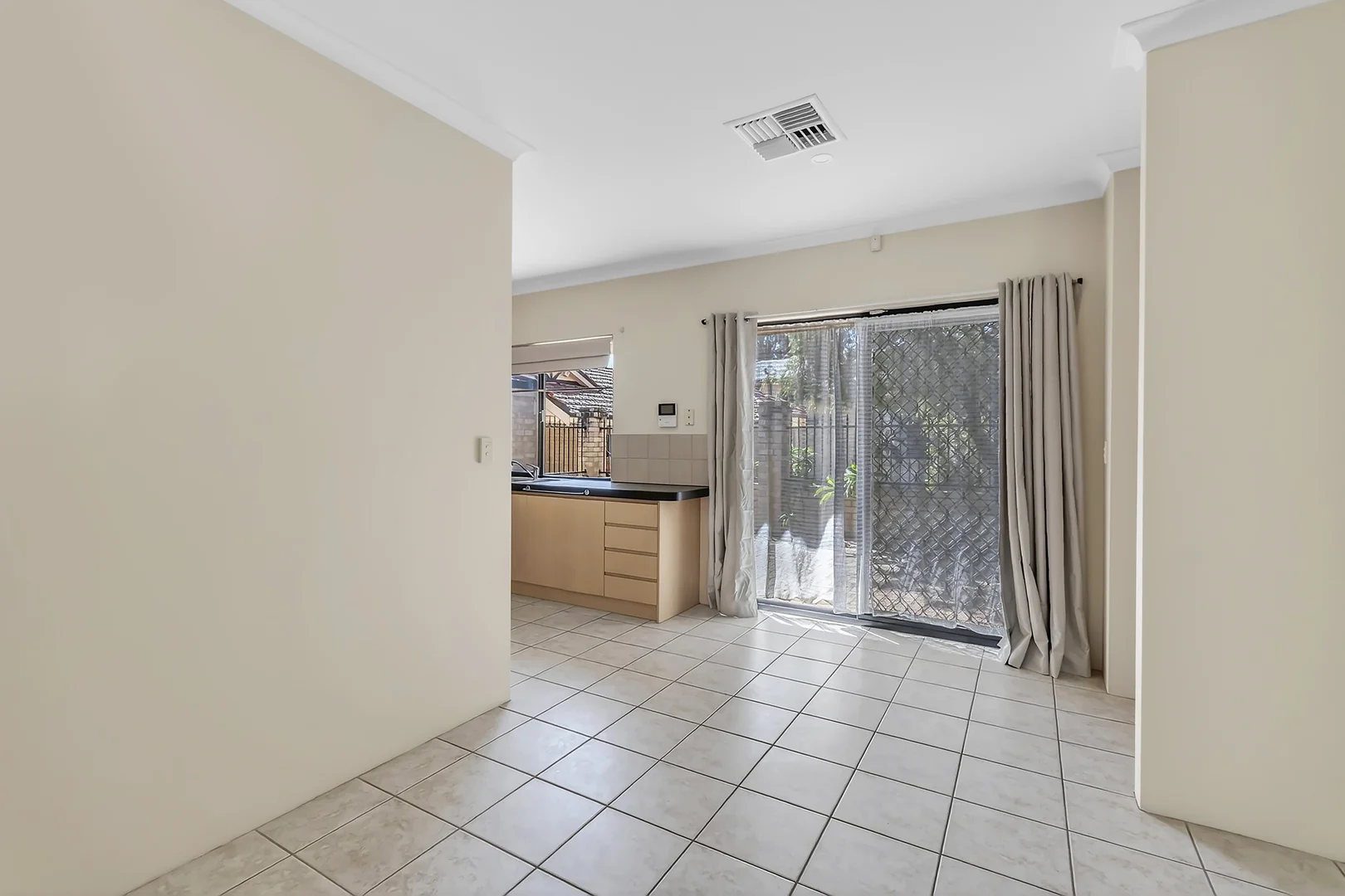 Additional image 12 of 2/31 Stannard Street, Bentley WA 6102