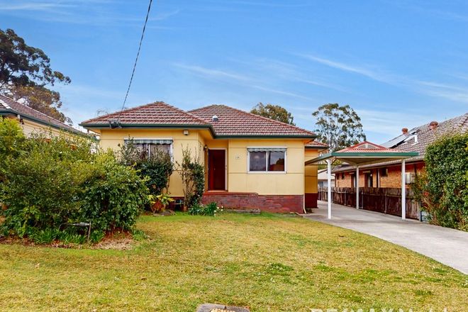 Picture of 15 Craddock Street, WENTWORTHVILLE NSW 2145