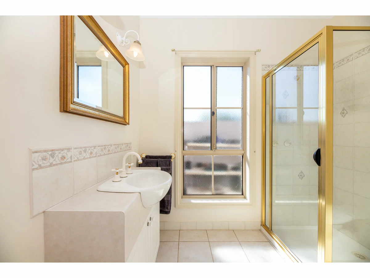 Additional image 13 of 106 Bank Street, Howlong NSW 2643