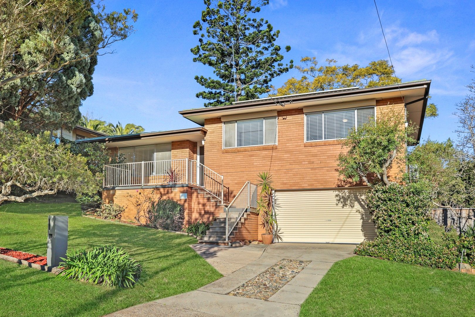 3 bedrooms House in 24 Caledonian Avenue WINSTON HILLS NSW, 2153