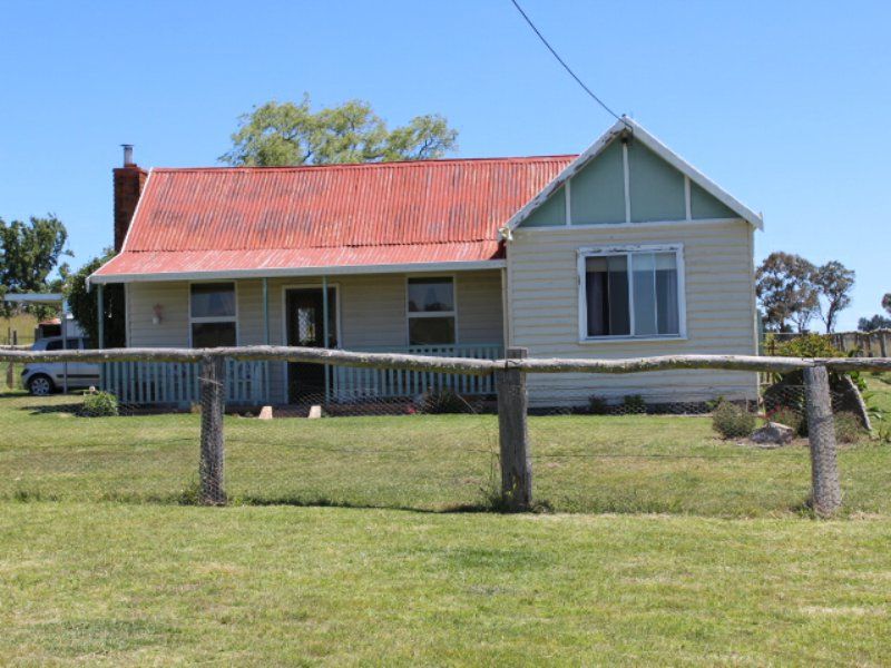 1672 Red Range Road, Glen Innes NSW 2370, Image 2