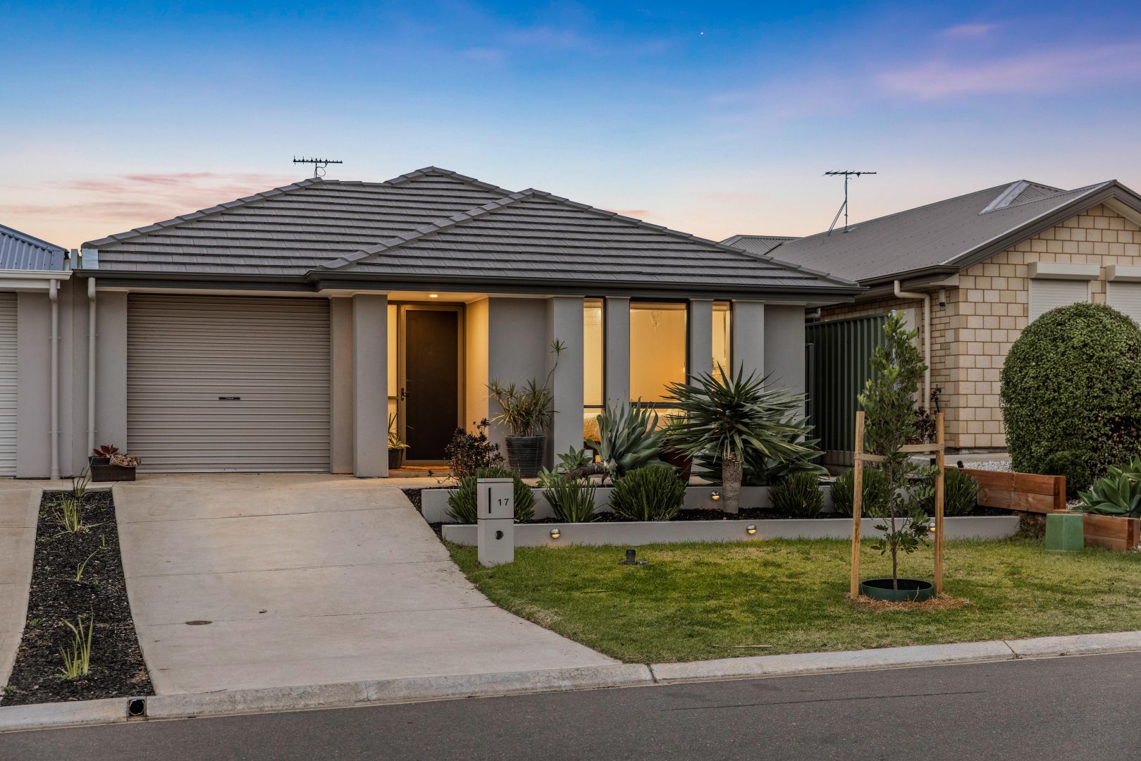 17 Seaway Road, Hallett Cov Property History & Address Research Domain