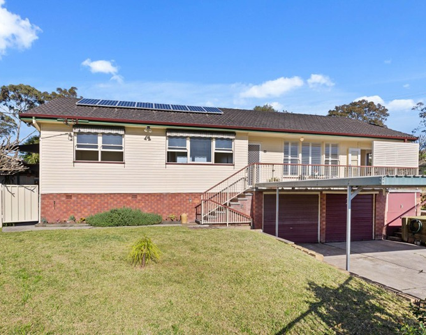 8 Andrew Road, Valentine NSW 2280