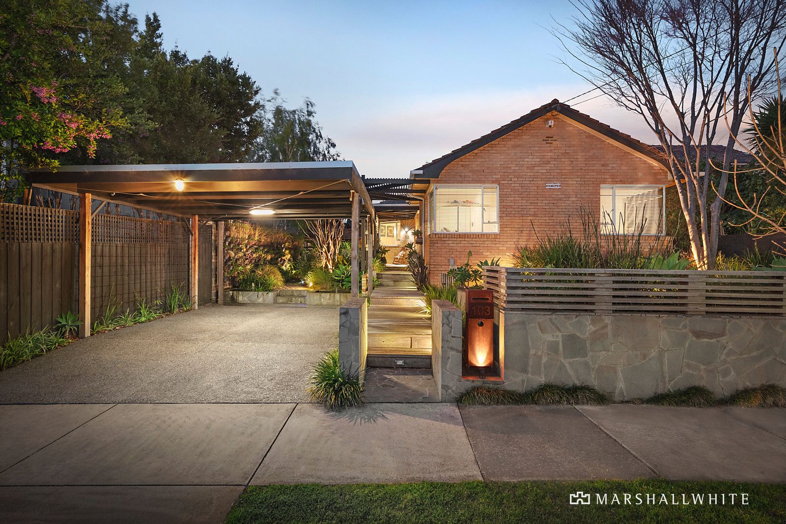 4 bedrooms House in 103 Marriage Road BRIGHTON EAST VIC, 3187