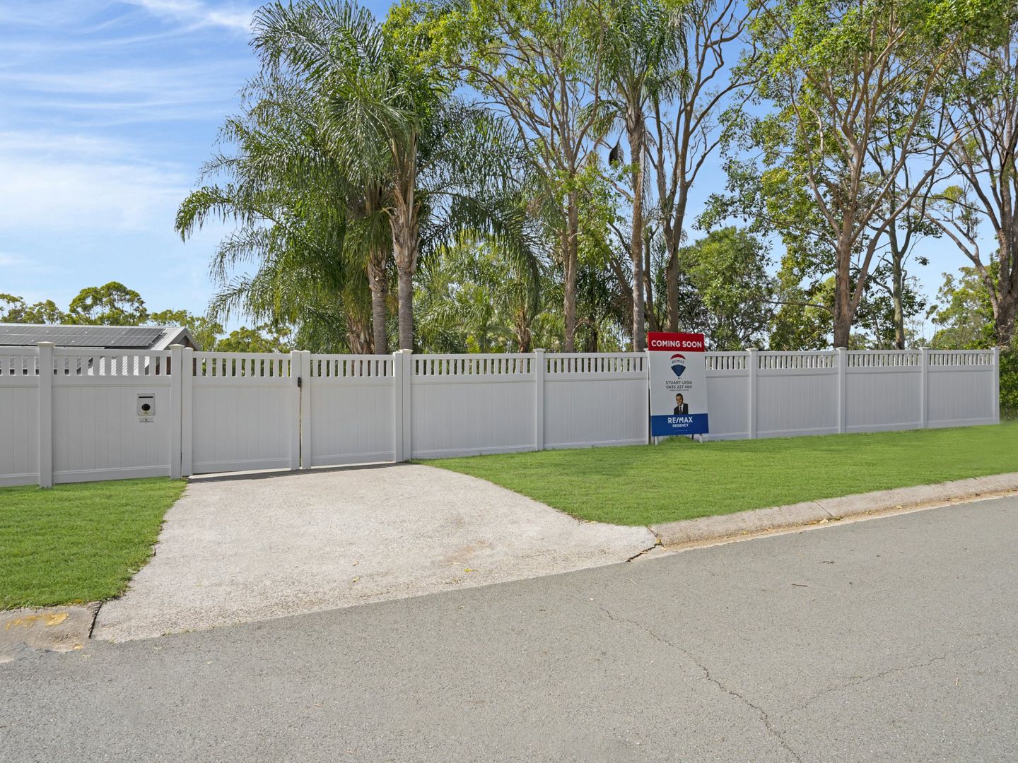 13 Armidale Crescent, Helensvale QLD 4212, Image 1