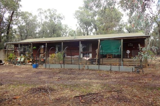 Picture of 359 Forest Road, BOWEYA NORTH VIC 3675