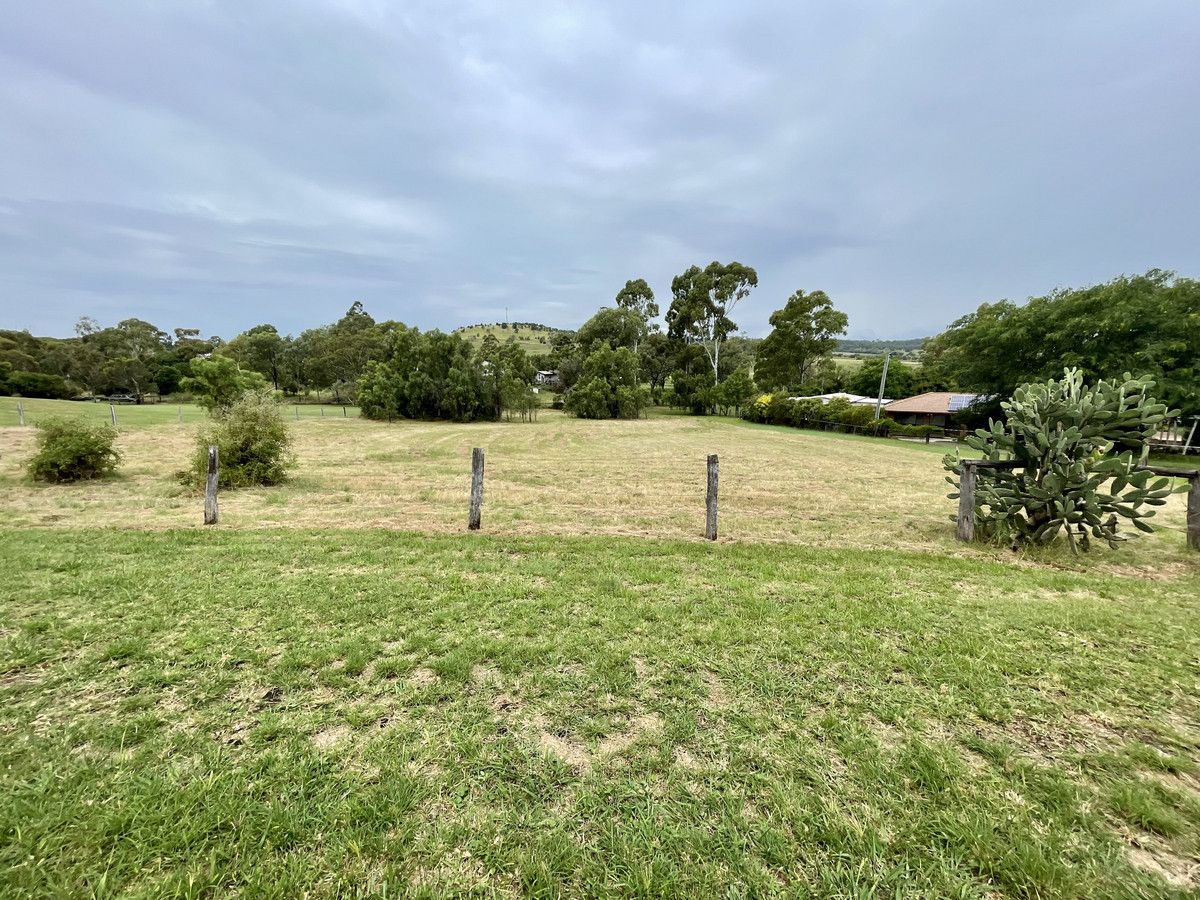 13 Valley View Drive, Meringandan West QLD 4352, Image 1