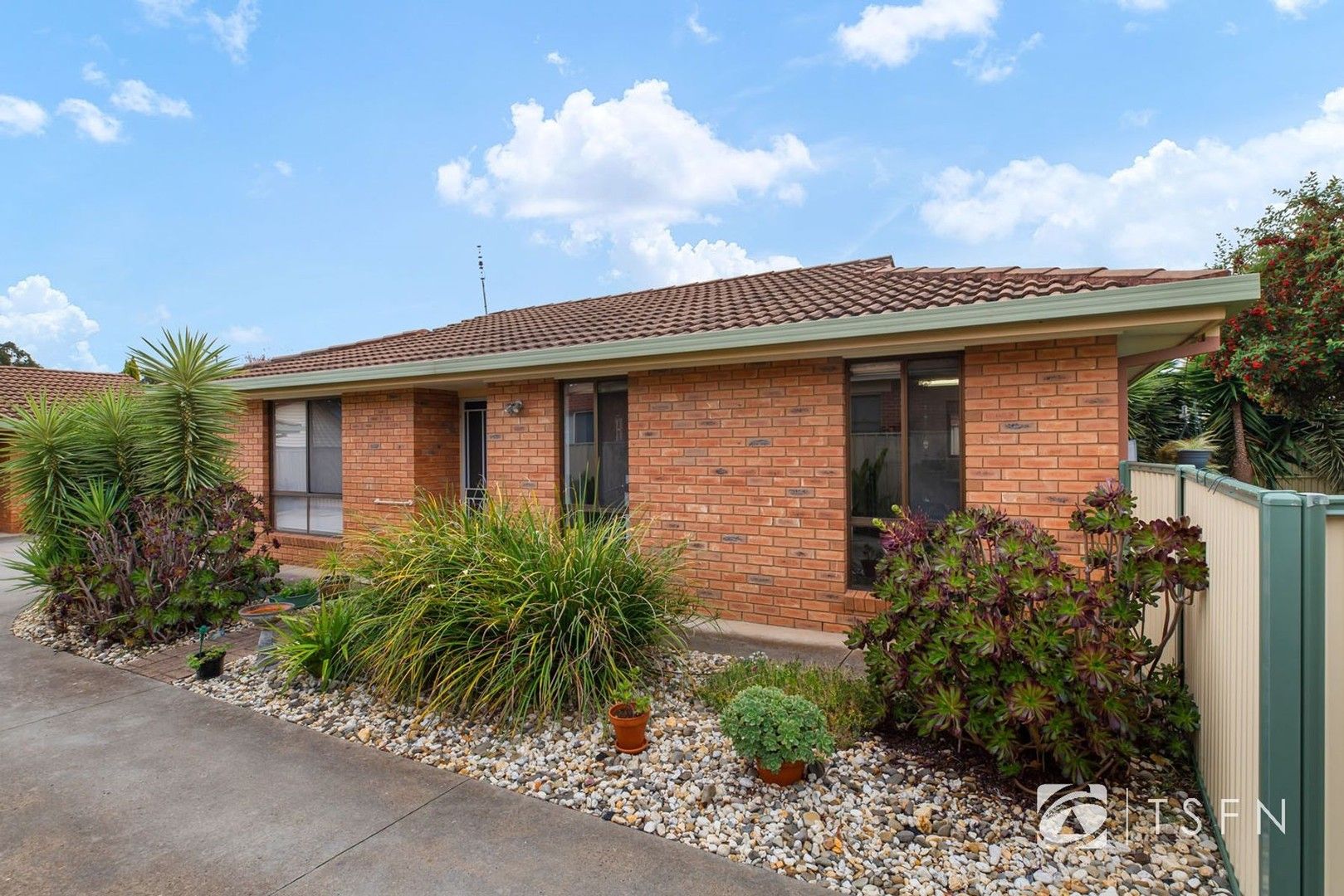 1/371 Napier Street, White Hills VIC 3550, Image 0