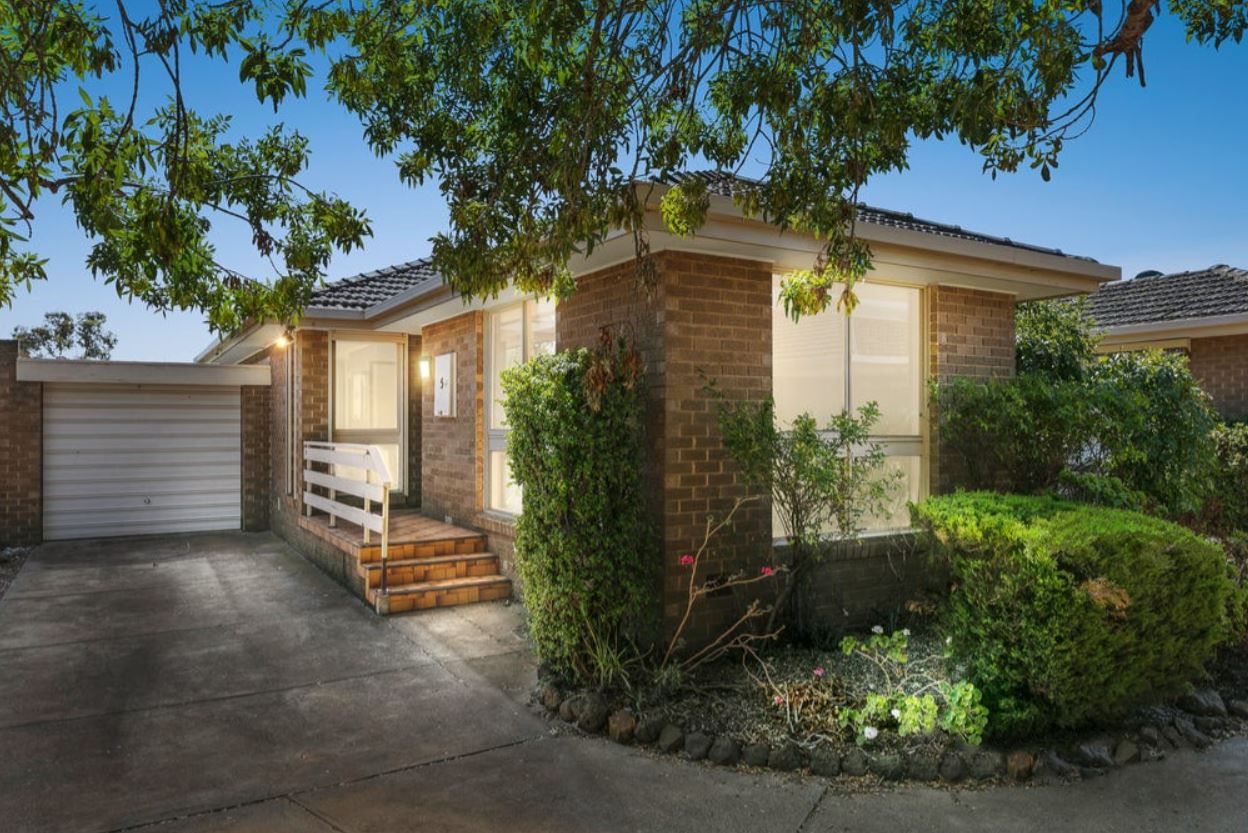 2 bedrooms Apartment / Unit / Flat in 5/49 Austin Crescent PASCOE VALE VIC, 3044