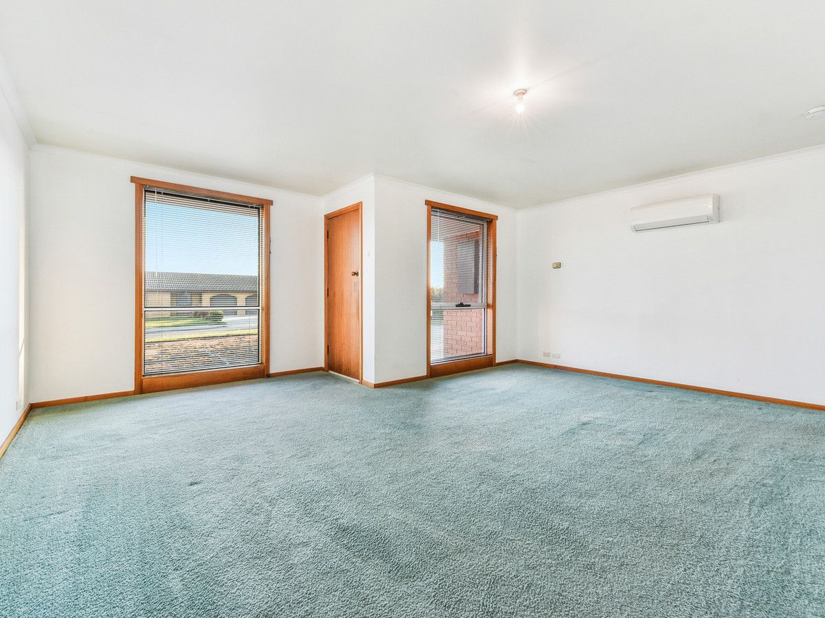 2/147 Peel Street West, Summerhill TAS 7250, Image 2