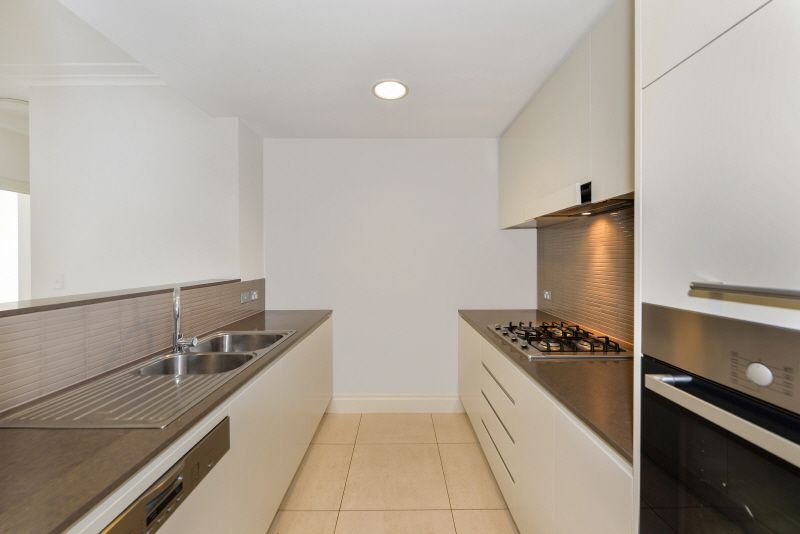 15/1 Rosewater Circuit, Breakfast Point NSW 2137, Image 2