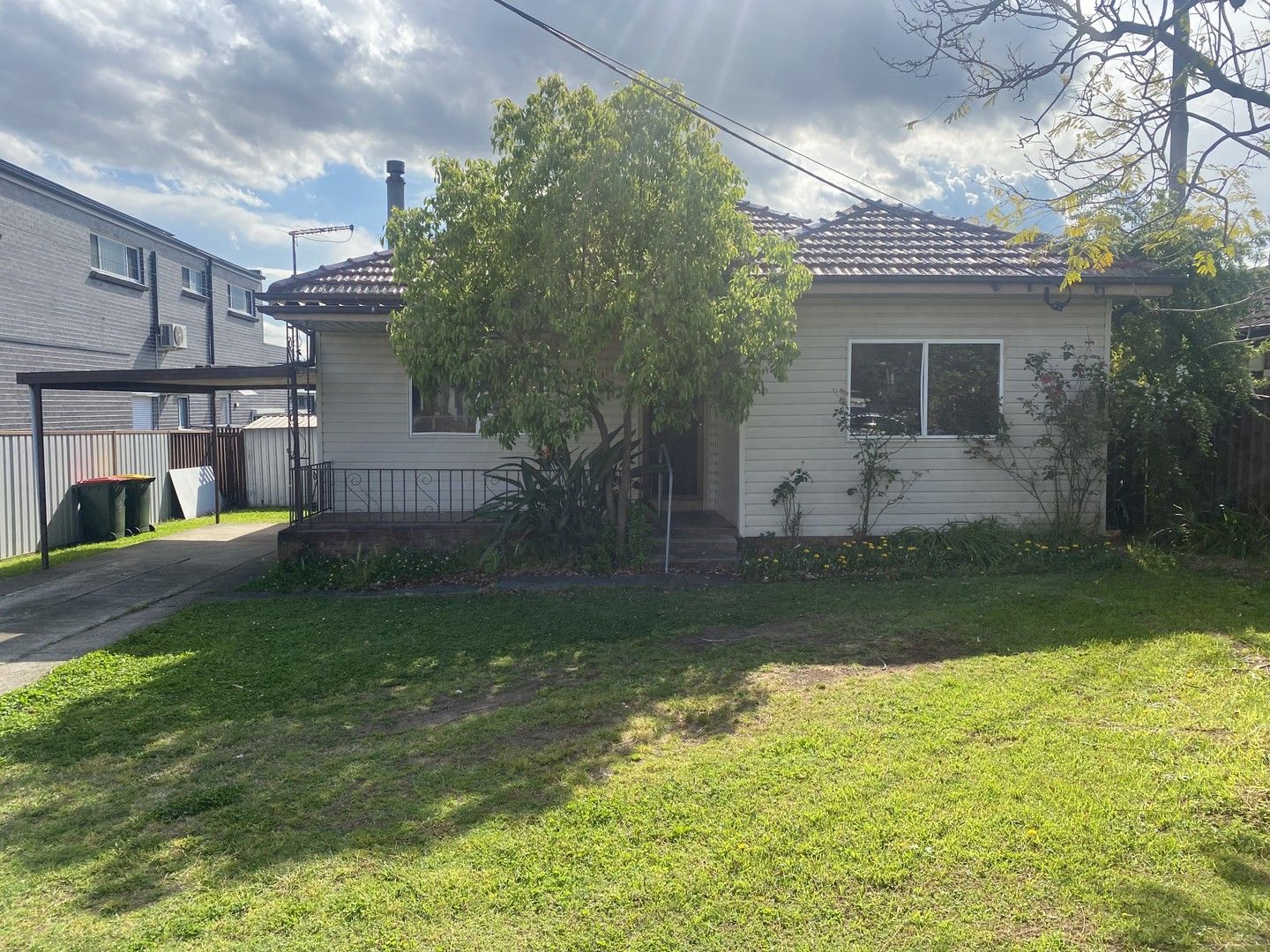 3 bedrooms House in 13 Lord Street CABRAMATTA WEST NSW, 2166