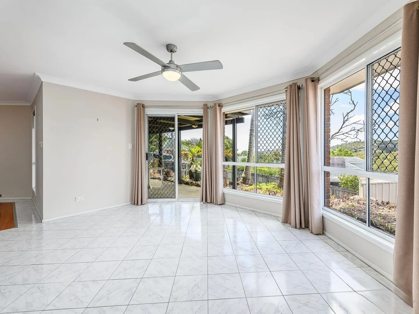 Additional image 7 of 3 Crestridge Crescent, Oxenford QLD 4210